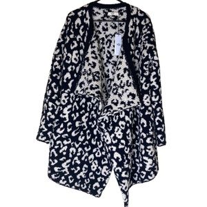 Ugg Phoebe Wrap Cardigan Leppard Print in Medium